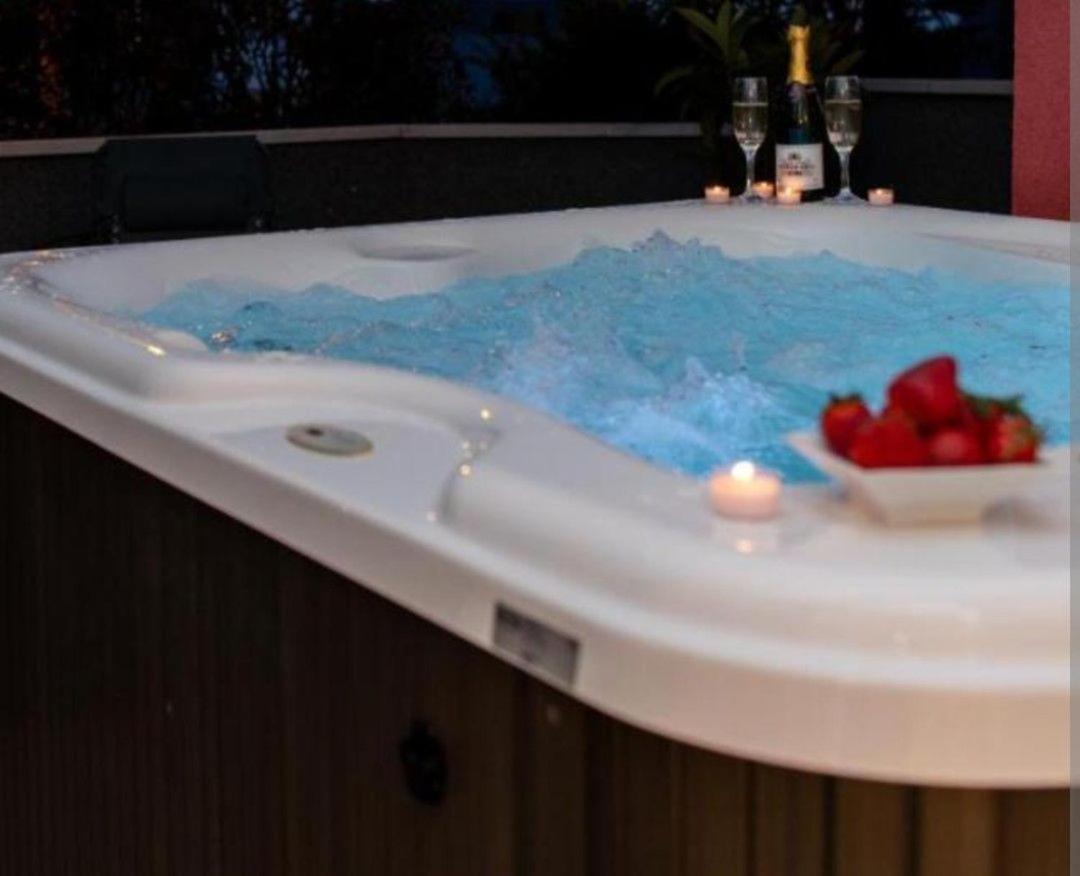 Salvia Apartment With Private Jacuzzi Split Exterior foto